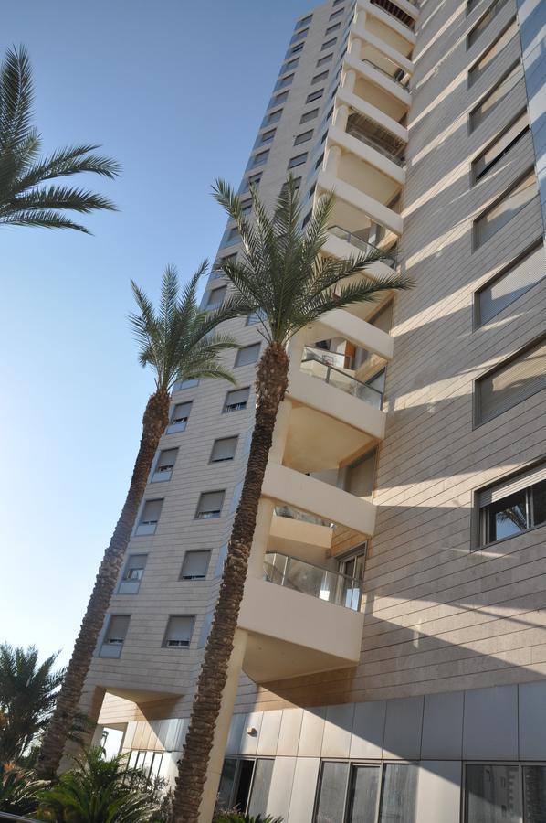 Sky Home Luxury Apartment With Sea View Bat Yam Extérieur photo