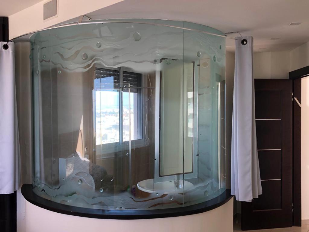 Sky Home Luxury Apartment With Sea View Bat Yam Extérieur photo